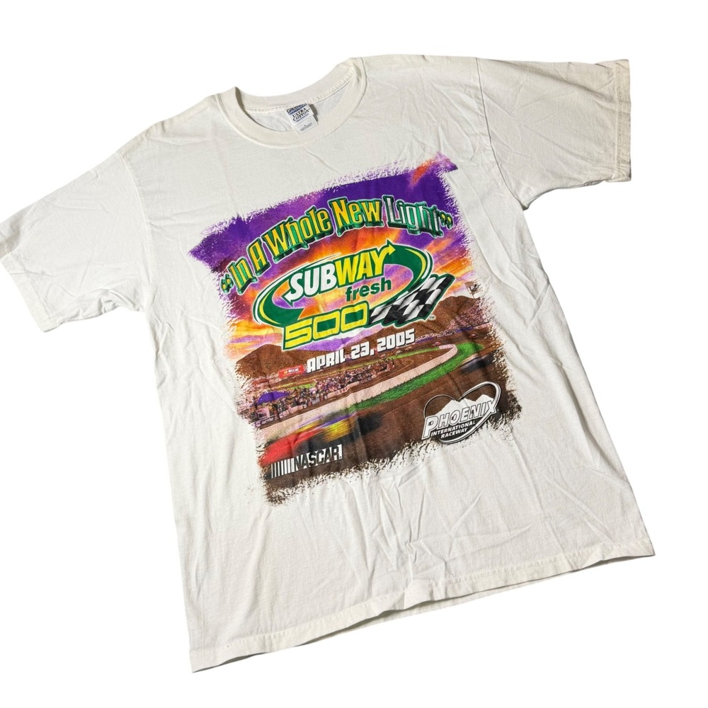 Vintage Gildan Subway Fresh 500 NASCAR Phoenix Raceway 2005 Graphic T-Shirt L